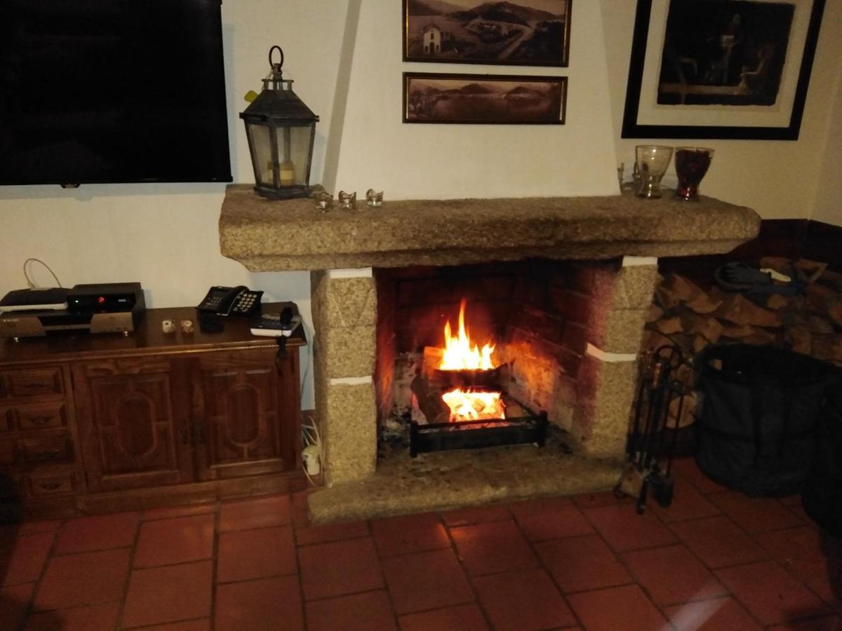 Casa Do Avo Xico - Geres Lake House - 10Pax المظهر الخارجي الصورة