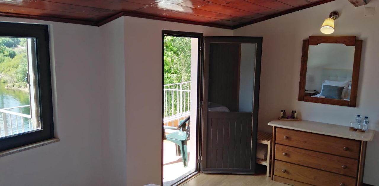 Casa Do Avo Xico - Geres Lake House - 10Pax المظهر الخارجي الصورة