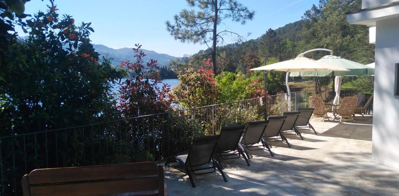 Casa Do Avo Xico - Geres Lake House - 10Pax المظهر الخارجي الصورة
