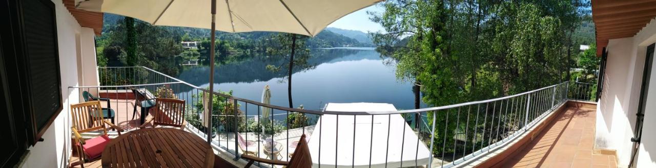 Casa Do Avo Xico - Geres Lake House - 10Pax المظهر الخارجي الصورة