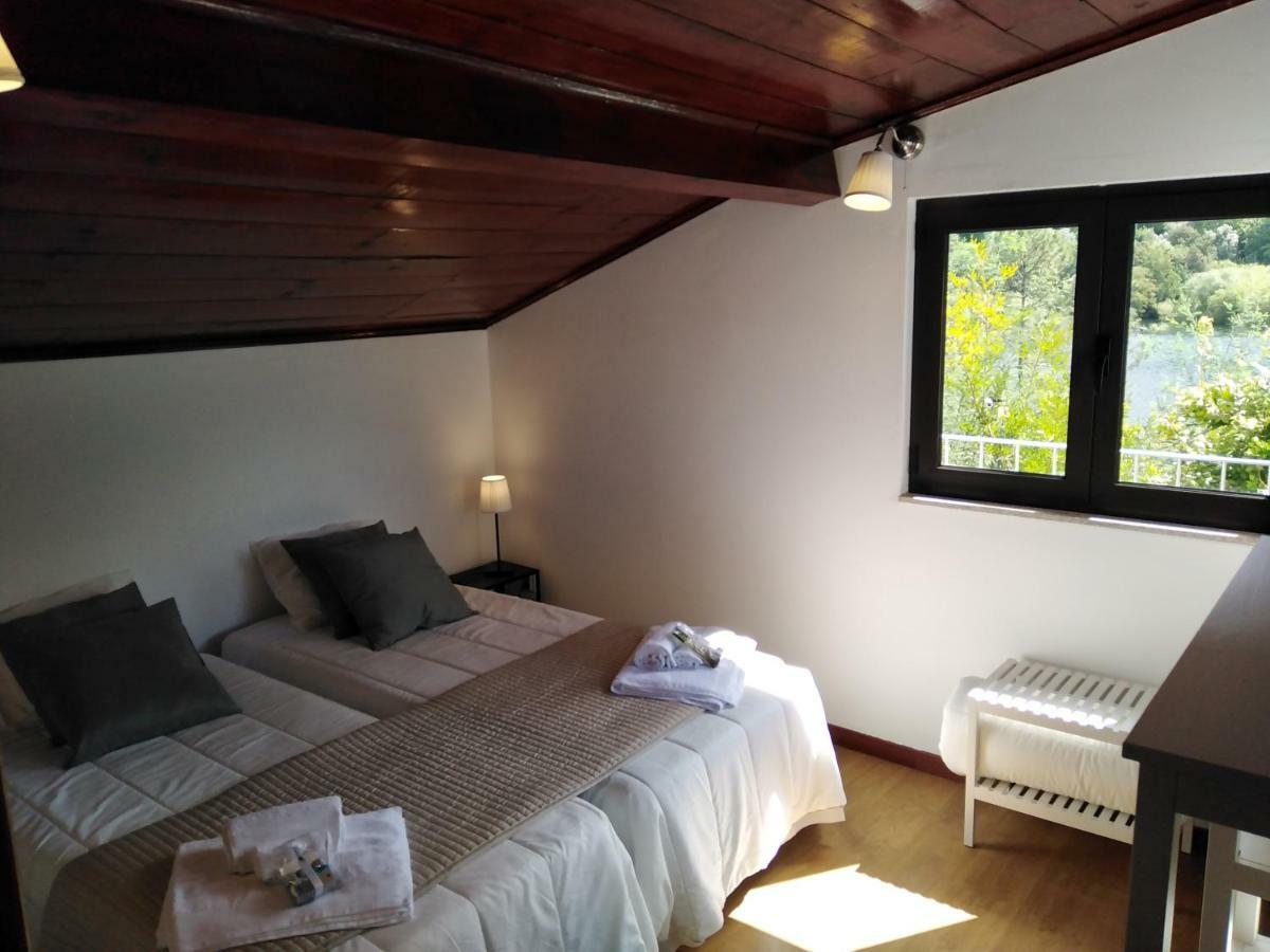 Casa Do Avo Xico - Geres Lake House - 10Pax المظهر الخارجي الصورة